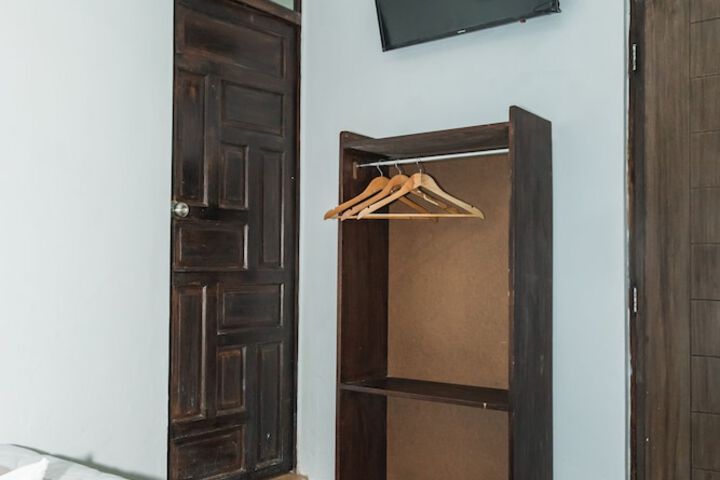 General 34 of 36