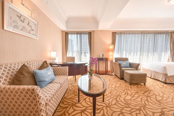 Room 21 of 41