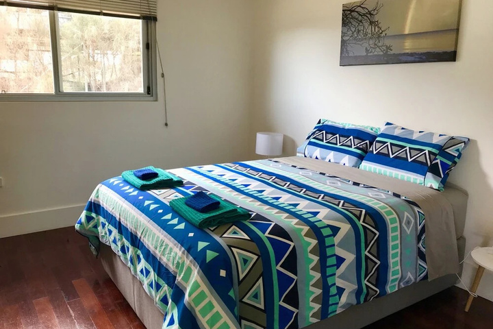 Room 3 of 12