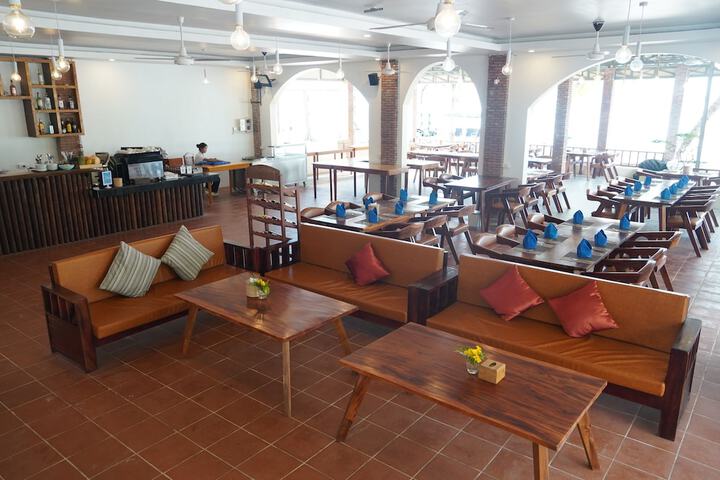 Hotel Interior 69 of 96