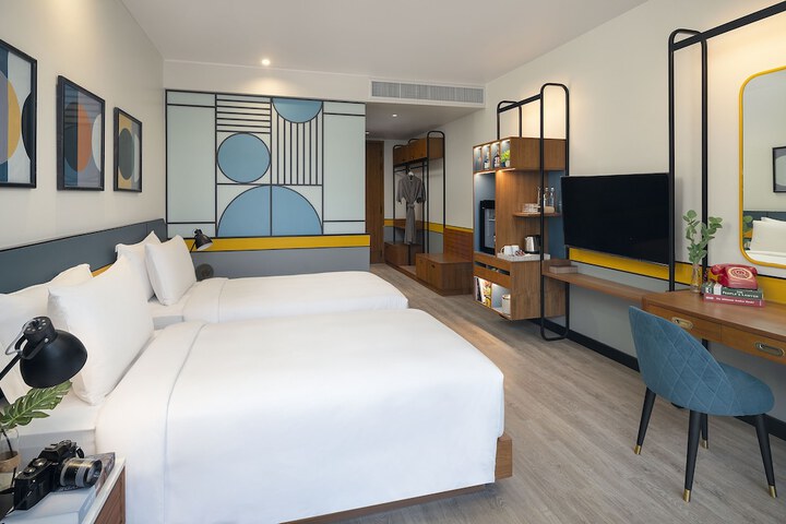 Room 5 of 35