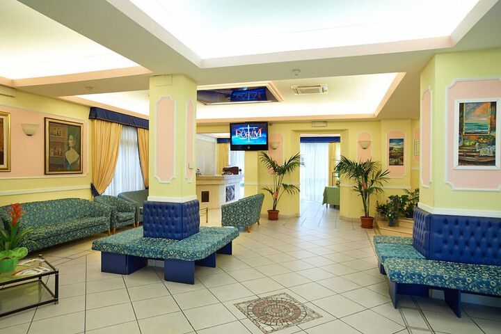 Hotel Interior 4 of 44