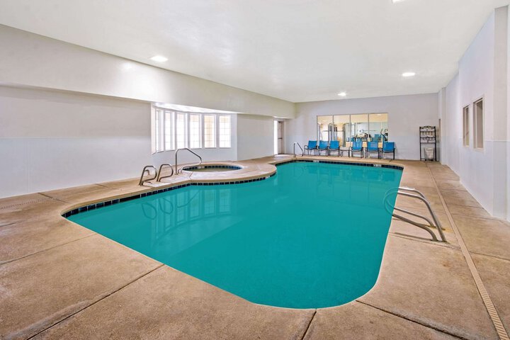 Pool 36 of 53