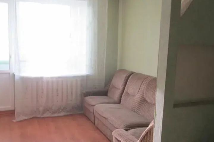 Room 3 of 16