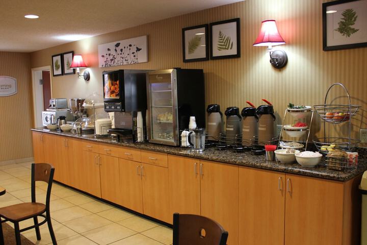 Breakfast area