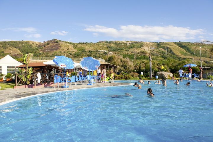 Pool Hotel