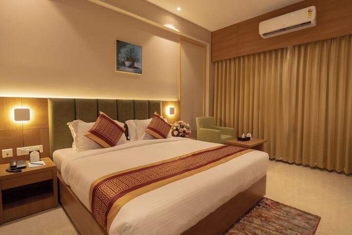 Room 3 of 26