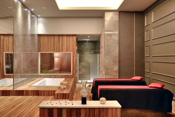 Relaxing Spa