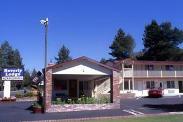 Beverly Lodge