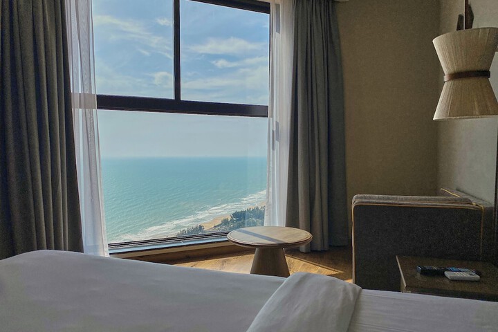 Room 35 of 130
