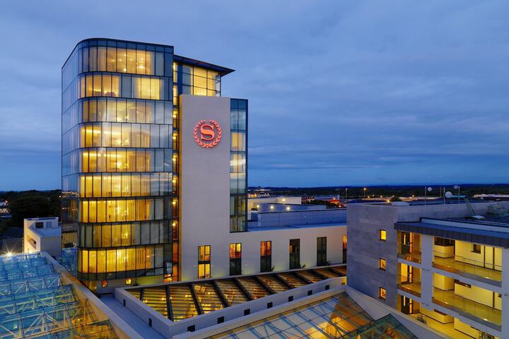 Hotel 129 of 142