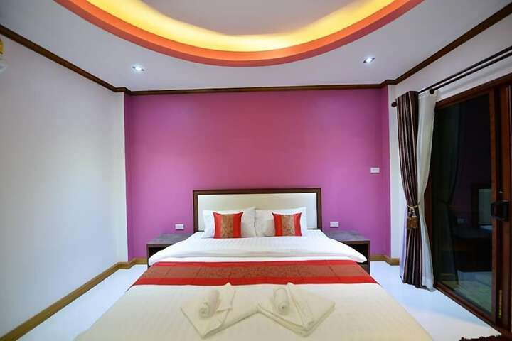 Room 7 of 23
