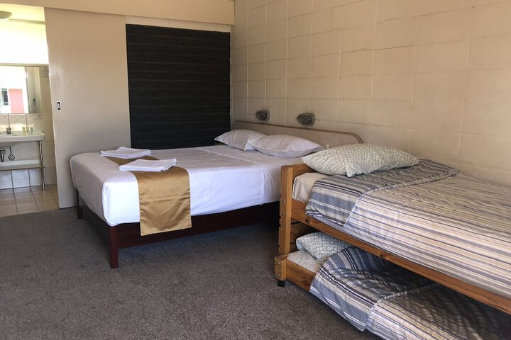 Room 39 of 80