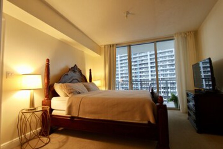 Room 161 of 263