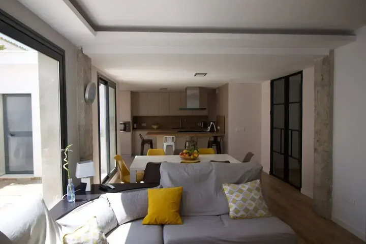 Image of GuestReady - Valdelagrana Spacious: 300m to Beach