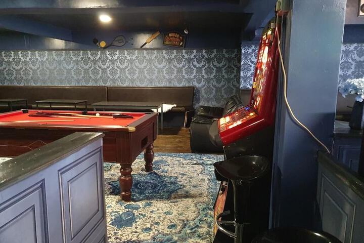 Room 40 of 48