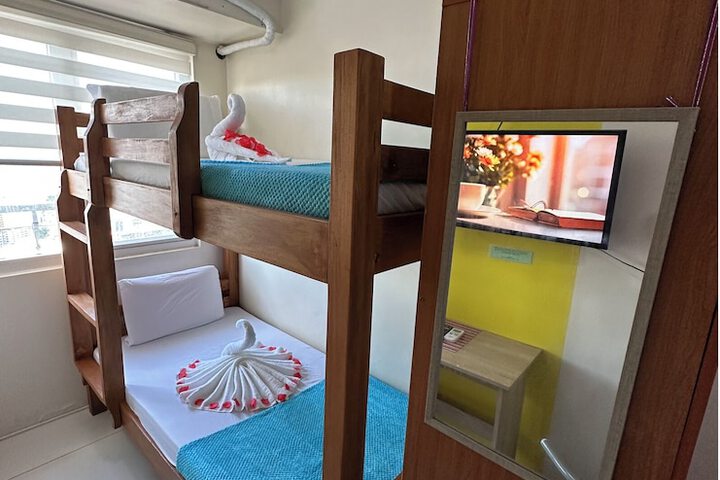 Room 61 of 216
