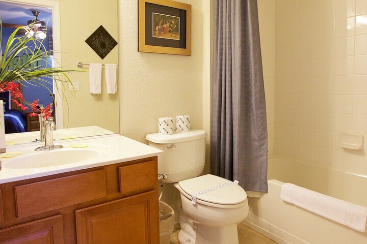 Room 15 of 22