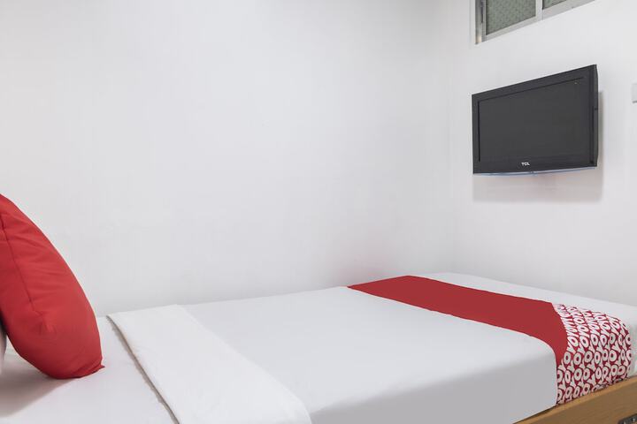 Room 25 of 31