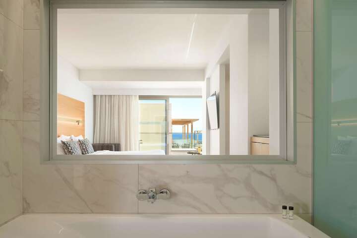 Room 87 of 160