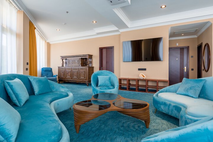 Room 21 of 101