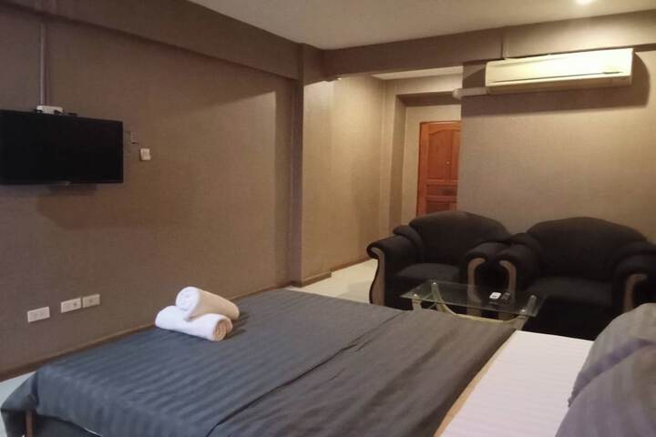 Room 10 of 49