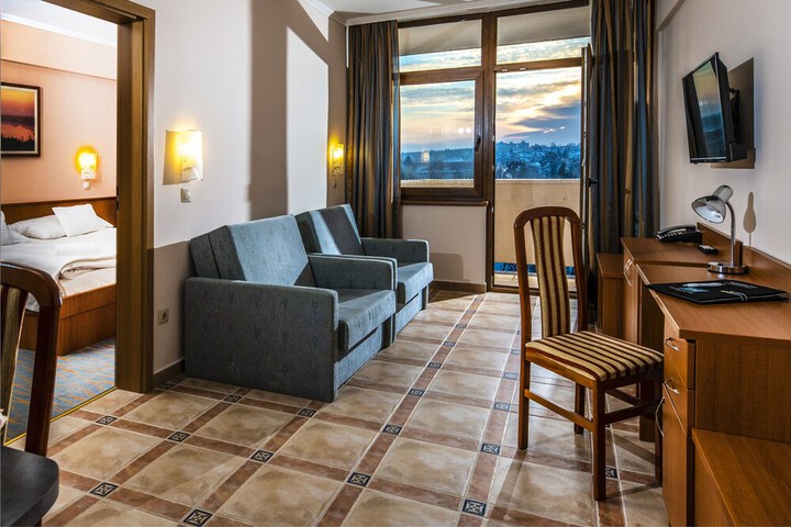 Room 21 of 31