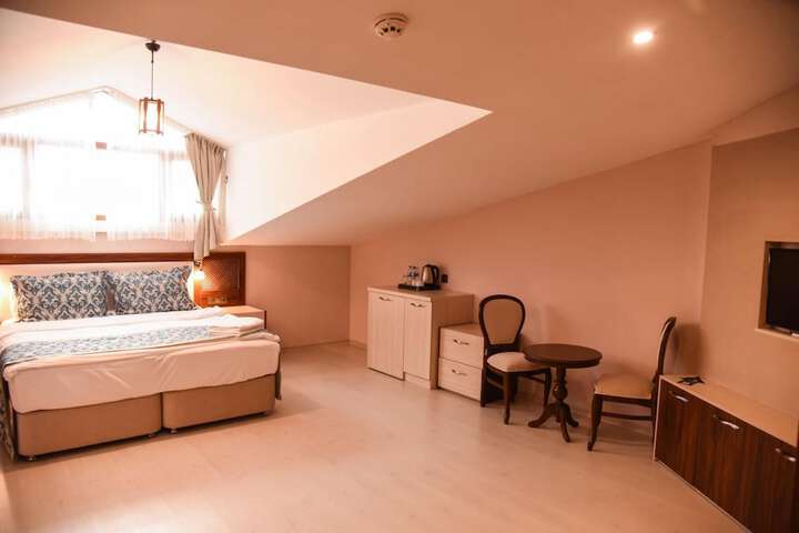 Room 40 of 71