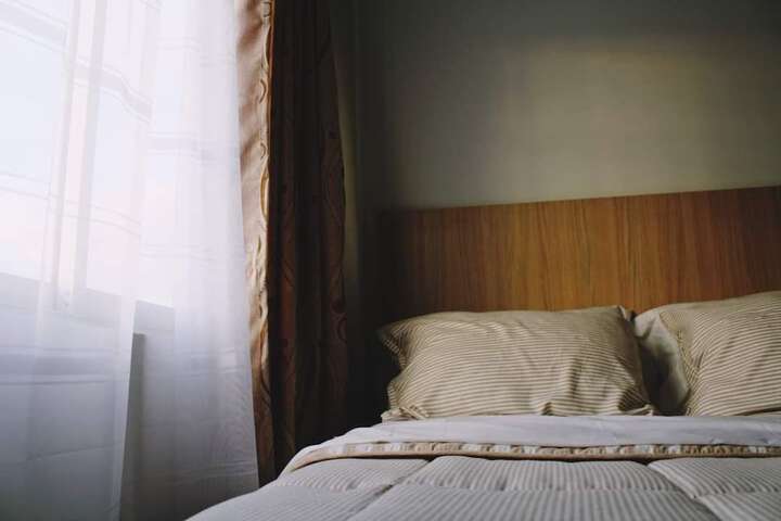Room 4 of 25