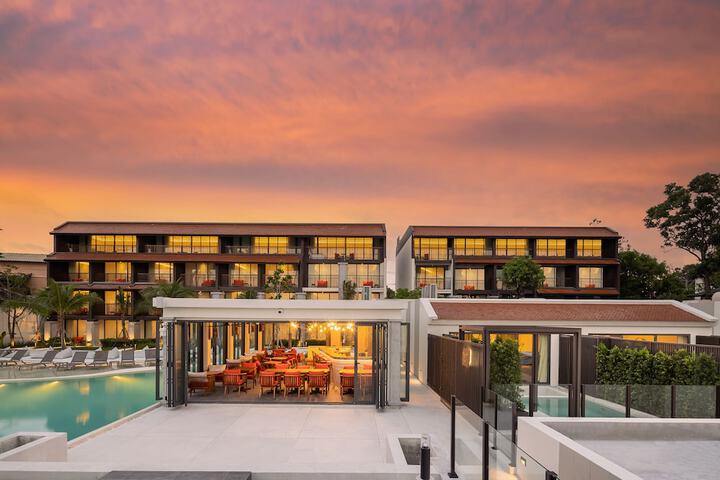 Hotel 229 of 245