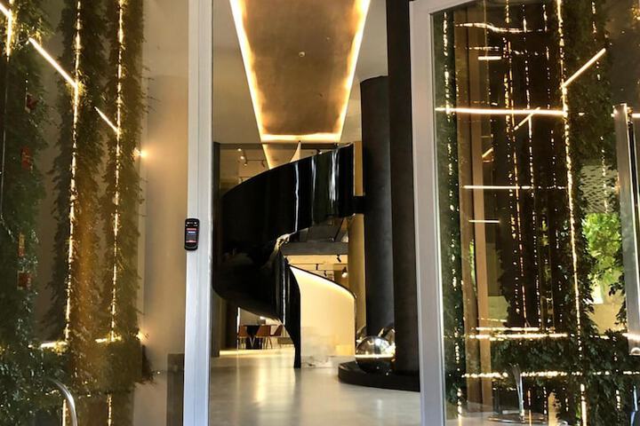 Hotel 177 of 184