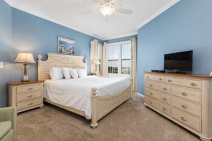 Room 54 of 66