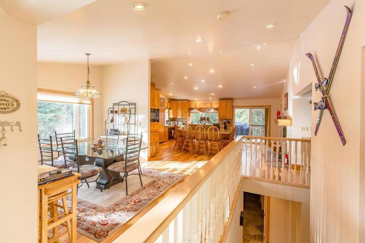 Photo of Beautiful 3500sf Lake Tahoe Home W / Open Layout