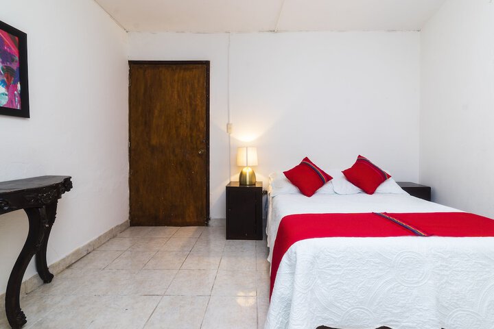 Room 6 of 29