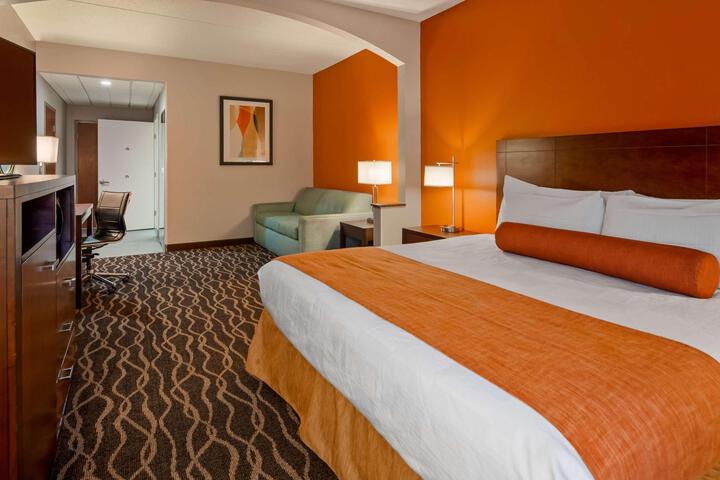 Suite 2 Queen Beds Sofa Bed Flat Screen Television High Speed Internet Accessible Microwave (22 of 23)