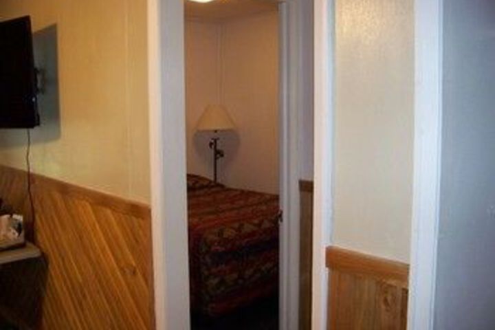 Room 41 of 48