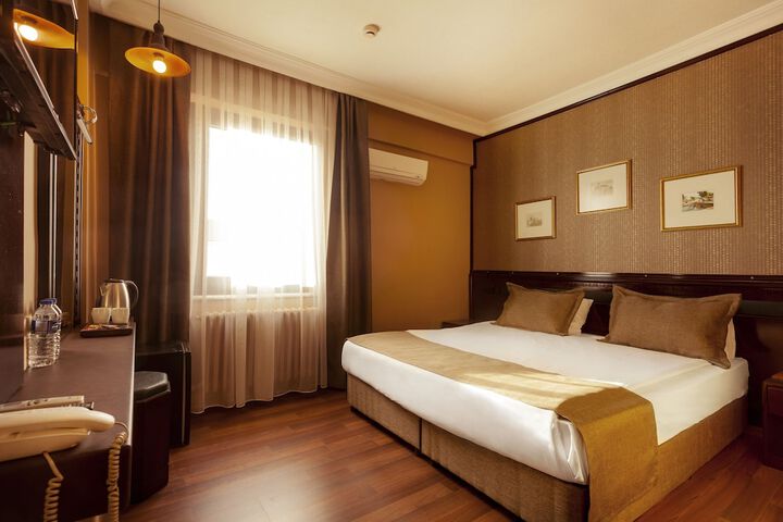 Room 15 of 56