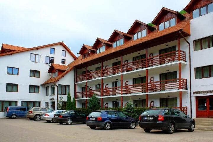 Hotel 36 of 44
