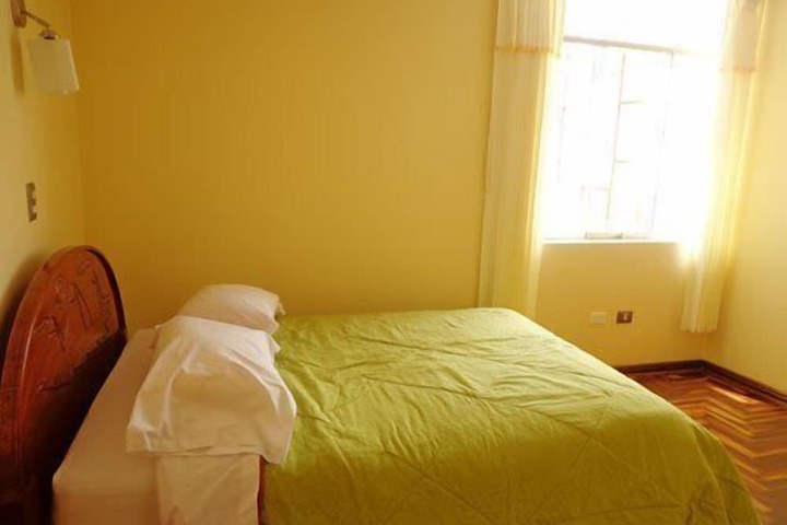 Room 13 of 30