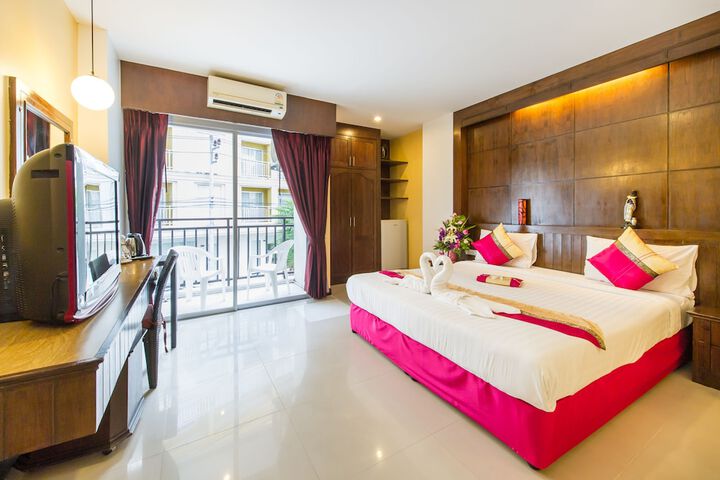 Room 15 of 35