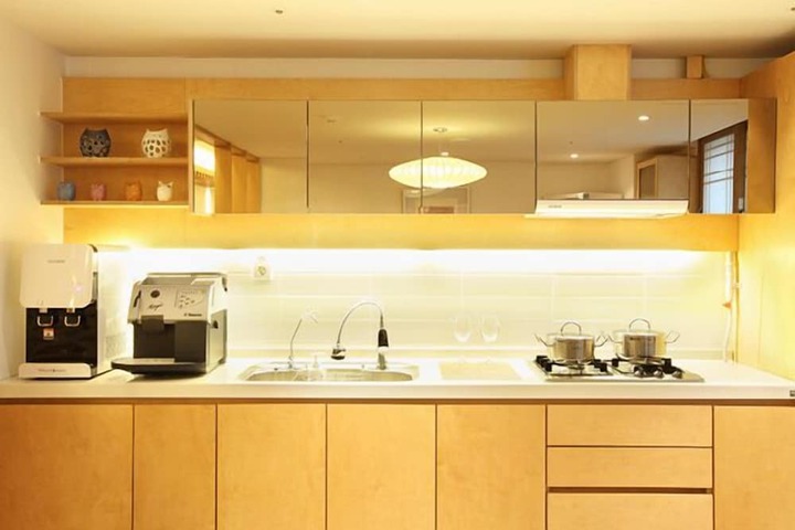 Private kitchenette