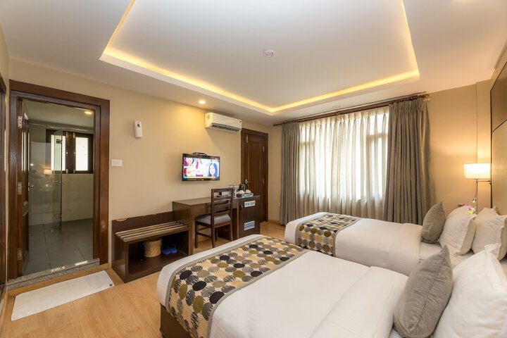Room 34 of 67