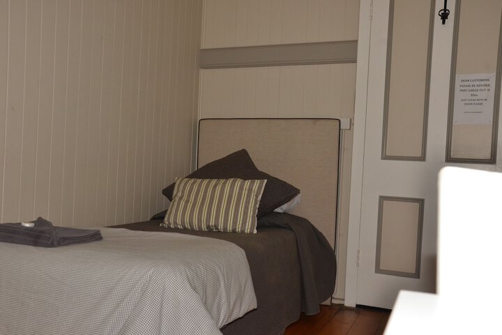 Room 8 of 20