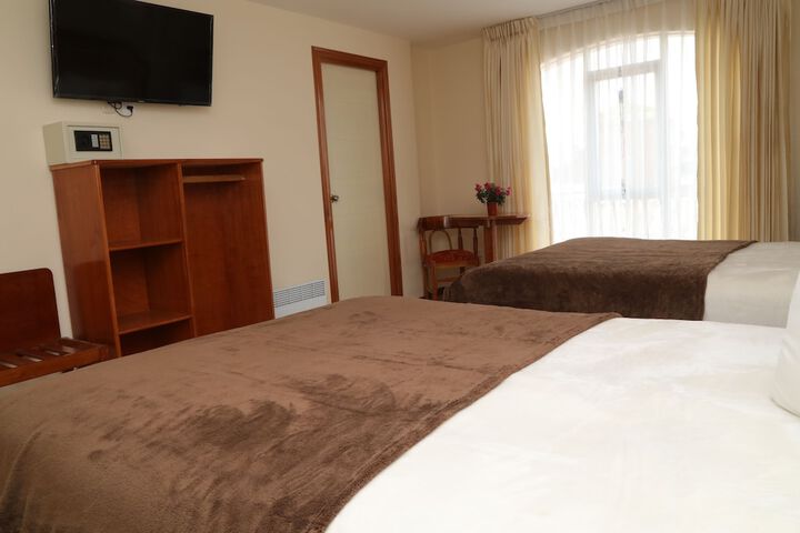 Room 26 of 124
