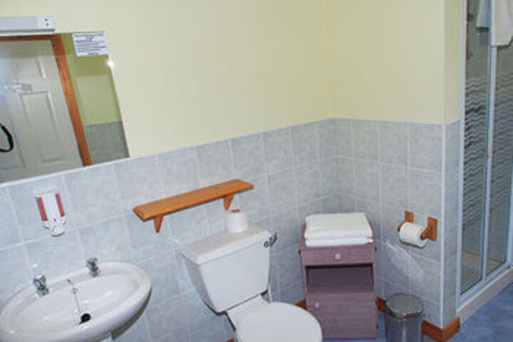 Room 2 of 4