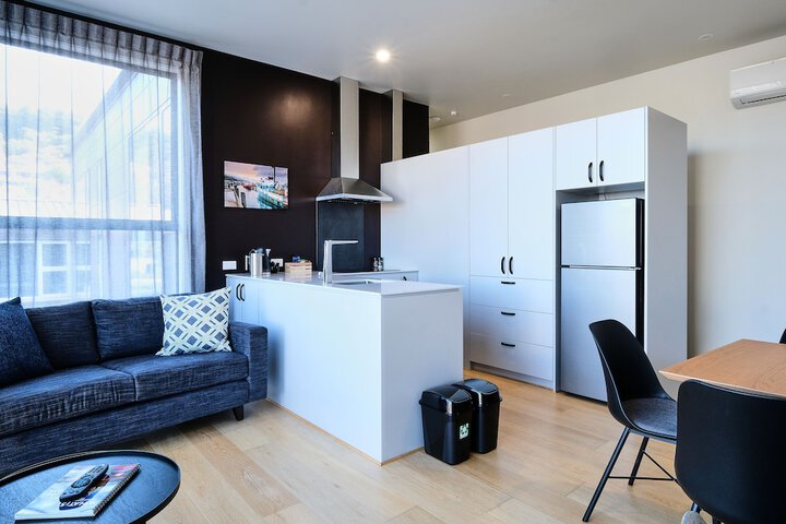 Room 48 of 65