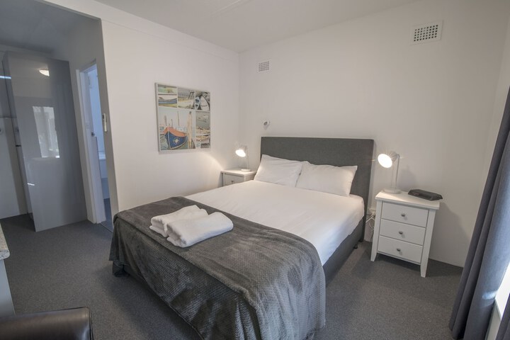 Room 8 of 21