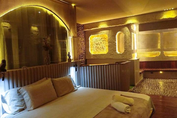 Room 47 of 87