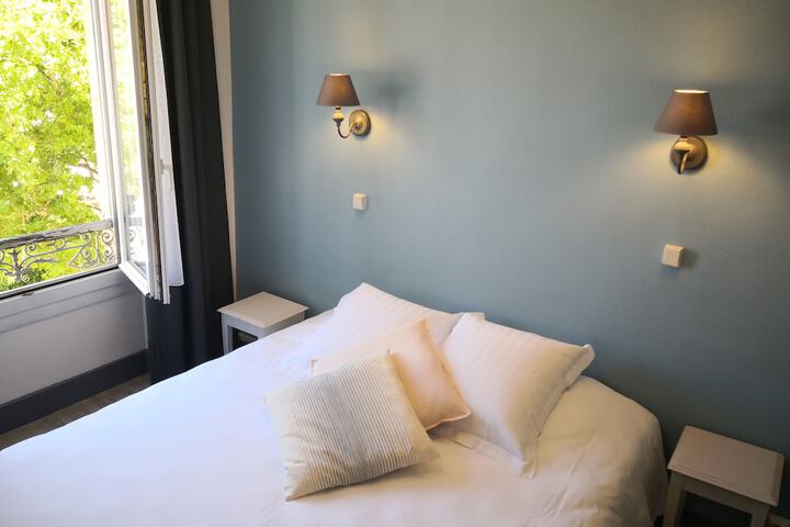 Room 8 of 51