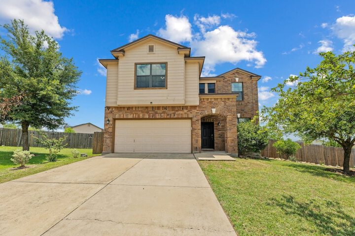 Exterior of Colony Suite - Round Rock